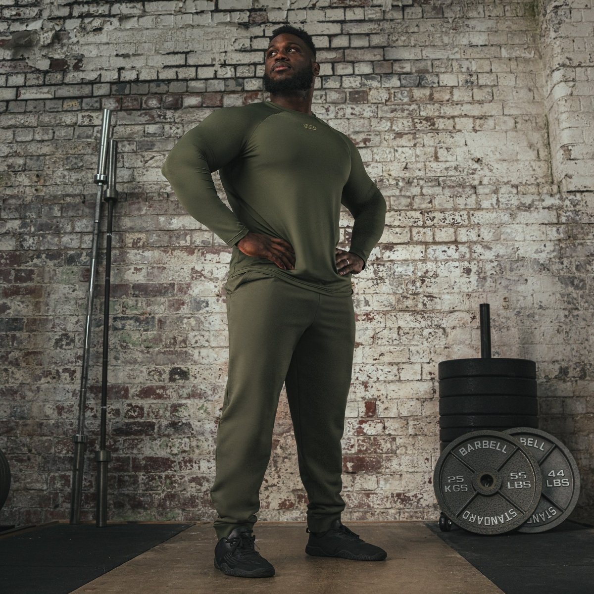 Resolve Long - Sleeve Training Top - Desert Barbell